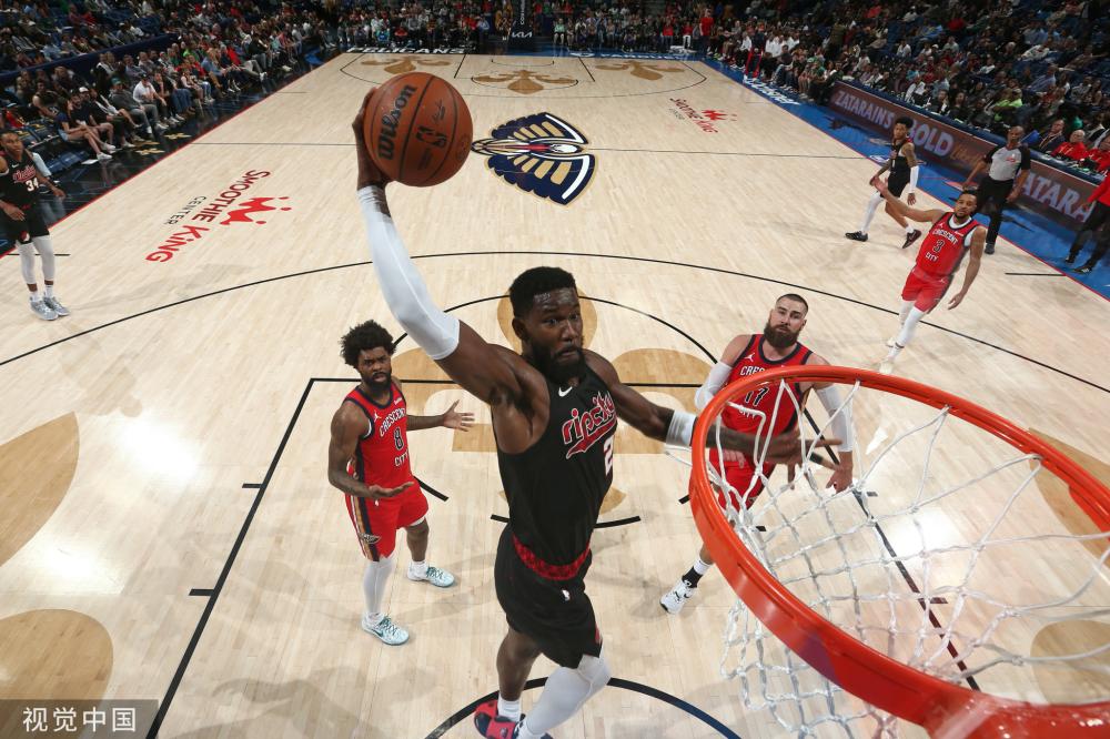 它还激励了 它还激励了